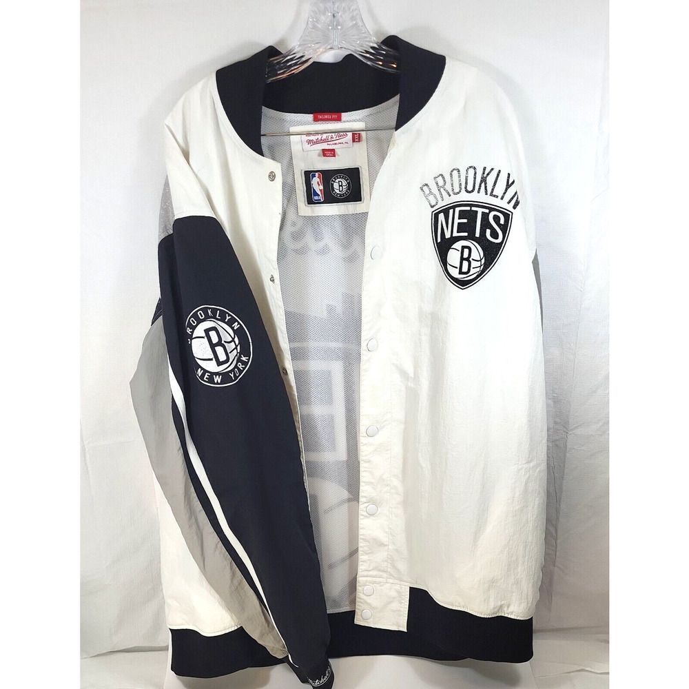 Mitchell and Ness Mens Size XXL Brooklyn Nets Button Down Jacket 2015